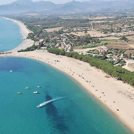 Borgo Su Crastu בית נופש *